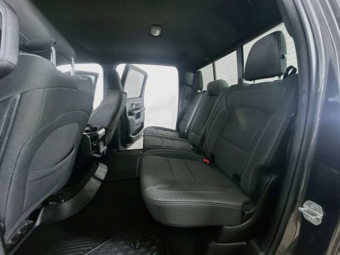 Used 2020 RAM 1500 Big Horn AWD/4WD image 13