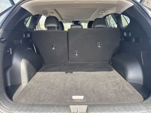 Used 2023 Hyundai Tucson Limited image 32
