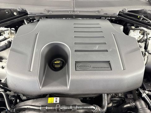 Used 2026 Land Rover Defender 110 X-Dynamic SE AWD/4WD image 26