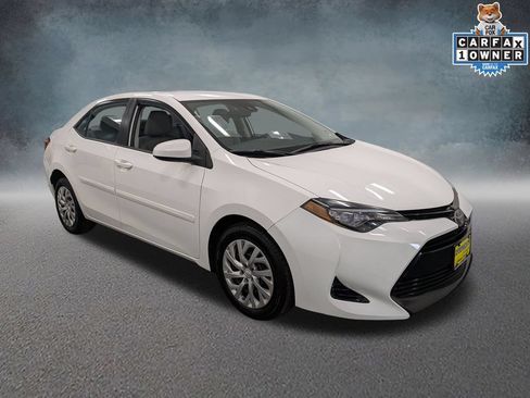 Used 2017 Toyota Corolla LE w/ Body Protection Package FWD image 3