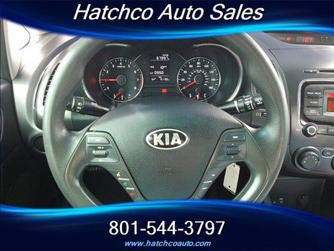 Used 2017 Kia Forte LX FWD image 16