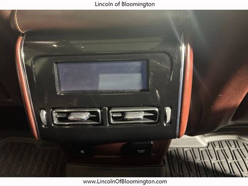 Certified 2023 Lincoln Aviator Black Label w/ Dynamic Handling Package AWD/4WD image 18