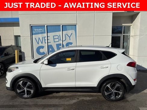 Used 2016 Hyundai Tucson Sport image 5