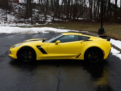 Used 2019 Chevrolet Corvette Z06 image 37