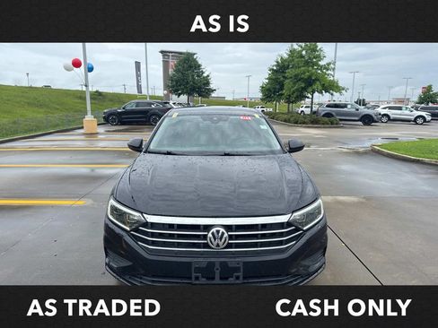 Used 2019 Volkswagen Jetta SEL FWD image 2