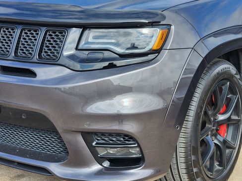 Used 2018 Jeep Grand Cherokee SRT image 7