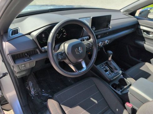 Used 2023 Honda CR-V Sport image 10