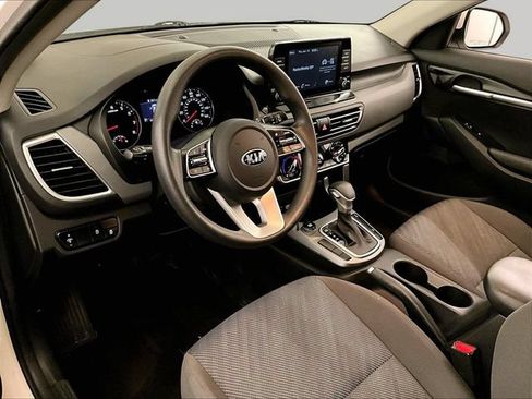 Used 2021 Kia Seltos LX AWD/4WD image 12