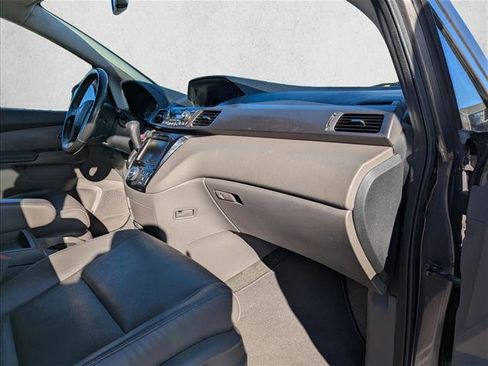 Used 2016 Honda Odyssey EX-L image 27