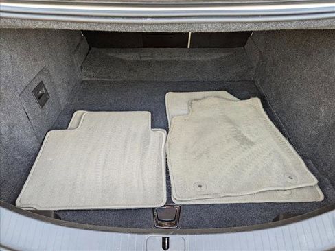 Used 2016 Cadillac XTS Luxury image 6