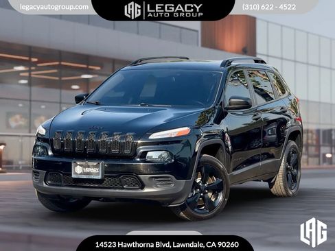 Used 2017 Jeep Cherokee Sport image 1