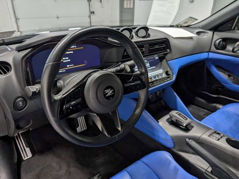 Used 2024 Nissan Z Performance w/ Floor Mat Package image 17