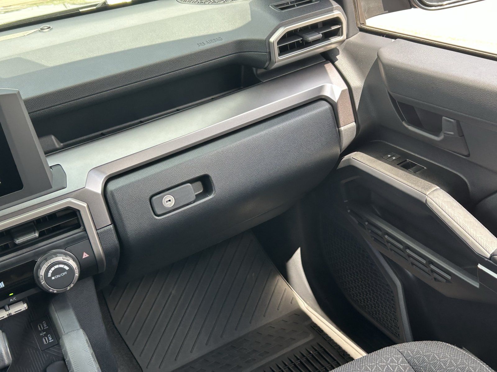 Used 2026 Toyota 4Runner SR5 AWD/4WD image 17