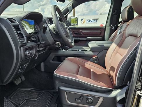 New 2025 RAM 1500 Limited AWD/4WD image 10