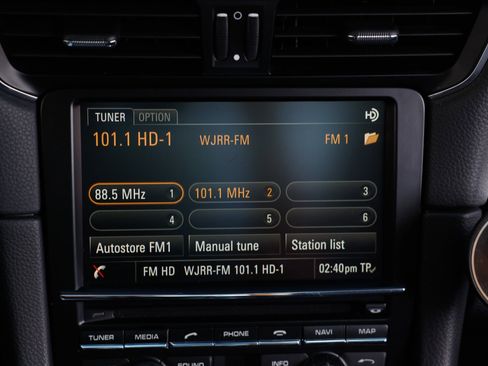 Used 2013 Porsche 911 Carrera 4 image 36