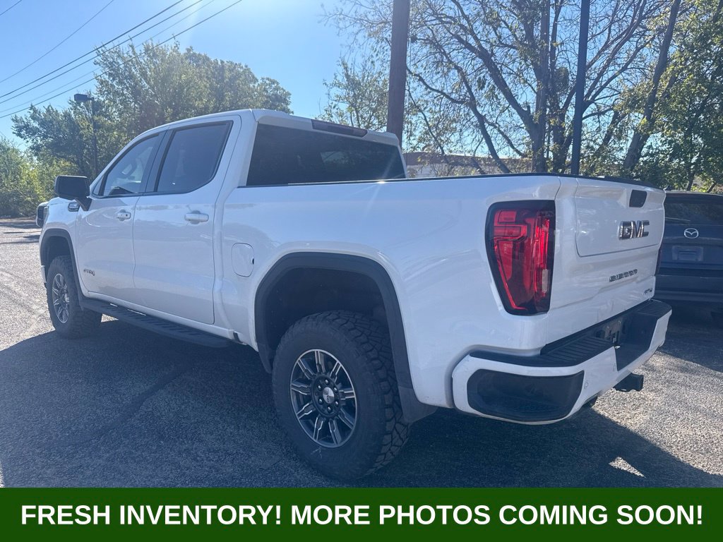 Used 2024 GMC Sierra 1500 AT4 AWD/4WD image 4
