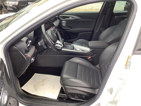 Used 2023 Dodge Hornet GT Plus w/ Tech Pack Plus w/o Parking image 9