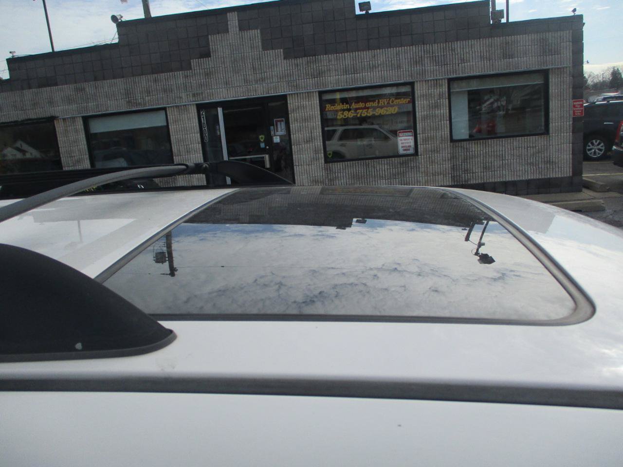 Used 2010 Ford Escape XLT FWD image 7