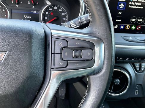 Used 2024 Chevrolet Blazer LT image 29