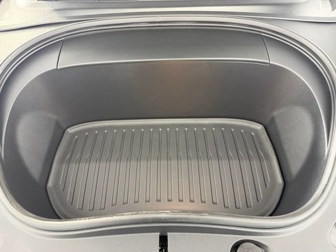 Used 2024 Tesla Model 3 Standard Range RWD image 35