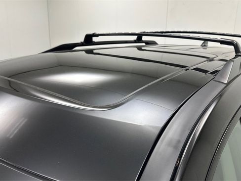 Certified 2023 Nissan Pathfinder SL w/ SL Premium Package image 11