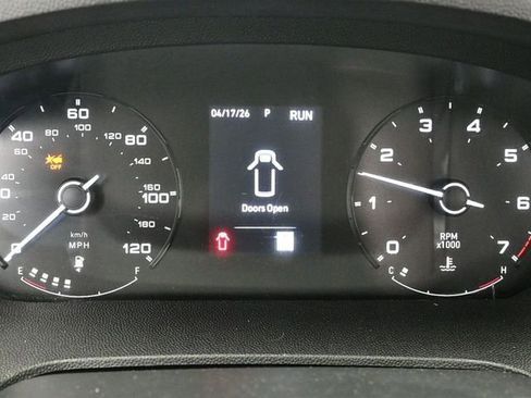 Used 2024 RAM ProMaster 2500 w/ Convenience Group FWD image 15
