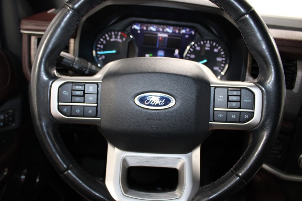 Used 2024 Ford Expedition Max Limited AWD/4WD image 38