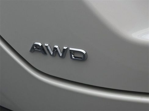 New 2025 Honda Pilot Touring image 24