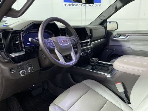 Used 2026 GMC Sierra 1500 SLT w/ SLT Premium Plus Package AWD/4WD image 15