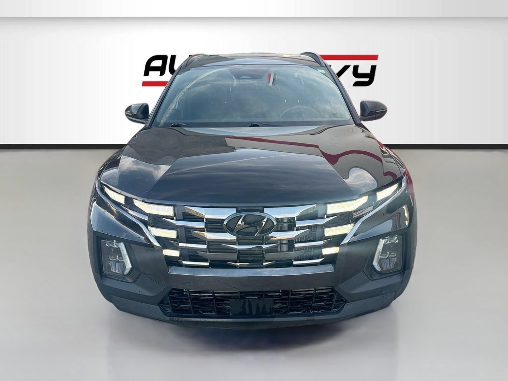 Used 2024 Hyundai Santa Cruz XRT AWD/4WD image 2