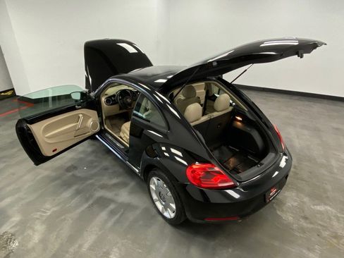 Used 2014 Volkswagen Beetle 2.5 image 43