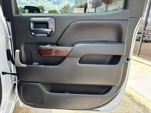 Used 2018 GMC Sierra 1500 SLT AWD/4WD image 21