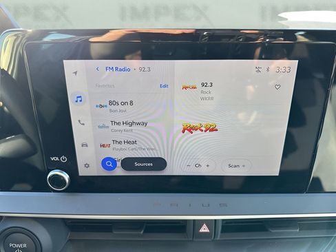 Used 2024 Toyota Prius LE image 16