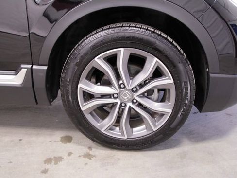 Used 2020 Honda CR-V Touring image 11