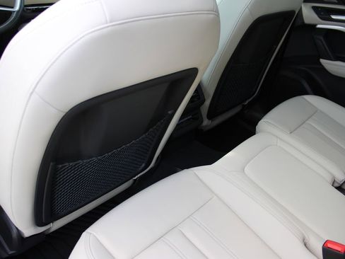 New 2025 Audi Q5 2.0T Premium Plus image 45