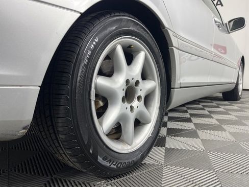 Used 2004 Mercedes-Benz C 240 4MATIC Wagon image 18