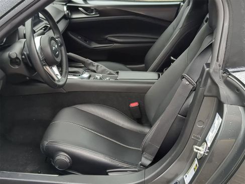 Used 2021 MAZDA MX-5 Miata Grand Touring image 15