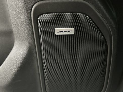 Used 2021 Chevrolet Silverado 1500 LT Trail Boss w/ Convenience Package II AWD/4WD image 13