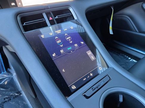 New 2026 Porsche Taycan image 22