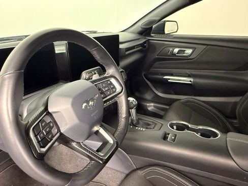 Used 2024 Ford Mustang GT RWD image 28