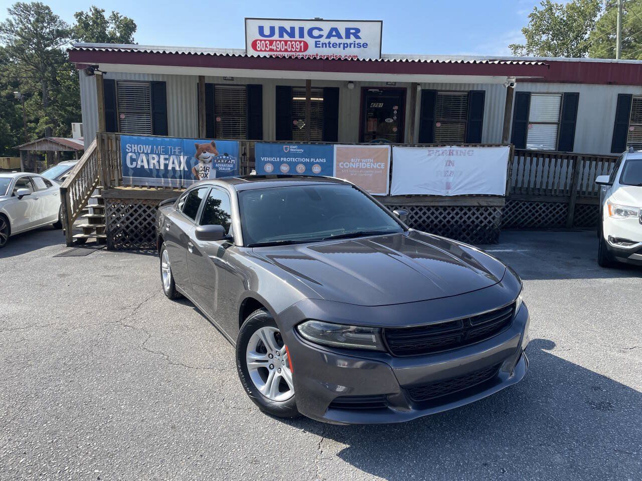 Used 2020 Dodge Charger SXT w/ Leather Interior Group RWD image 1