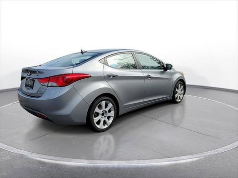Used 2011 Hyundai Elantra Limited image 8