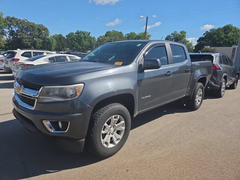 Used 2016 Chevrolet Colorado LT w/ LT Convenience Package RWD image 8