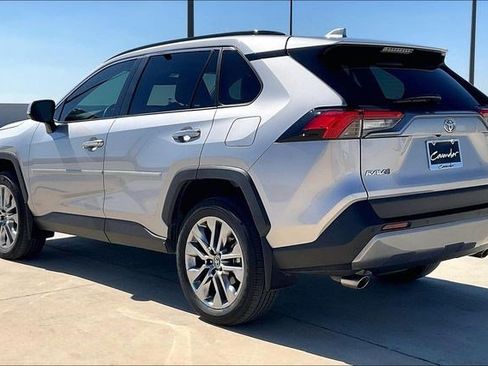 Used 2024 Toyota RAV4 Limited image 15