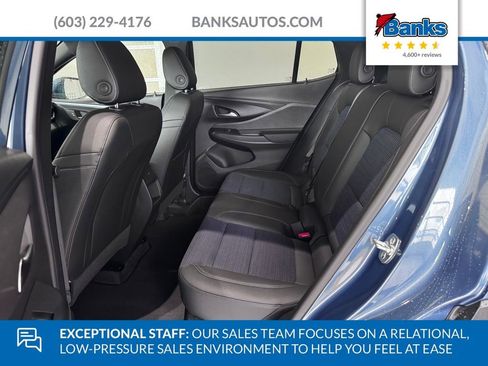 Certified 2025 Buick Envista Preferred w/ Convenience I Package FWD image 10