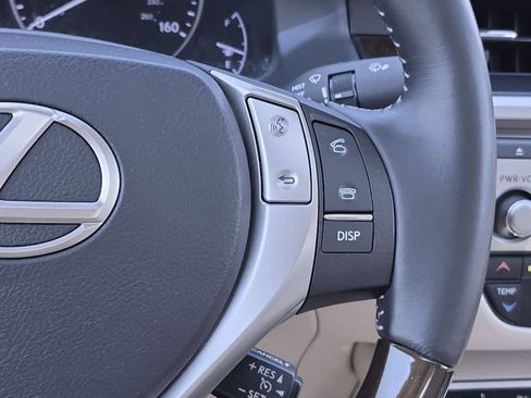 Used 2013 Lexus ES 350 w/ Luxury Pkg FWD image 26
