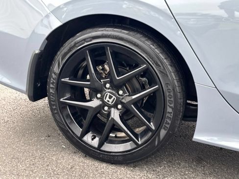 Used 2022 Honda Civic Sport image 9