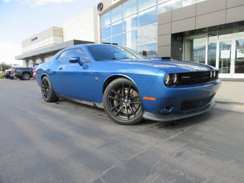 Used 2021 Dodge Challenger R/T Scat Pack w/ Shaker Package RWD image 14