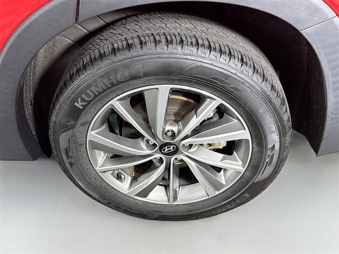 Used 2020 Hyundai Santa Fe SEL w/ Convenience Package image 34