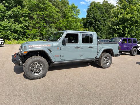New 2026 Jeep Gladiator Mojave AWD/4WD image 4